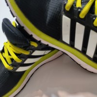 Маратонки Adidas , снимка 5 - Спортни обувки - 40337453