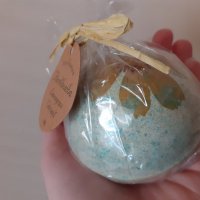 Бомбичка соли за вана от Чехия, снимка 2 - Козметика за тяло - 28086145