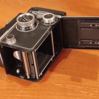 Rolleiflex 2.8C TLR не работещ, снимка 3 - Антикварни и старинни предмети - 43544233