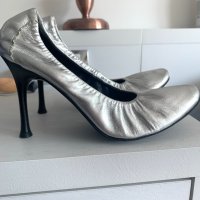Уникални скъпи сребристи обувки CAFENOIR Италия, снимка 1 - Дамски обувки на ток - 33198245