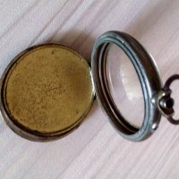 За джобен часовник , снимка 1 - Антикварни и старинни предмети - 27886792