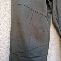 Продавам комфортен зимен зелен мъжки ветроустойчив и влагоустойчив софт шел панталон A. G. P, снимка 4 - Панталони - 42974116