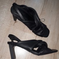 Нови кожени сандали RESERVED, снимка 1 - Сандали - 37222504