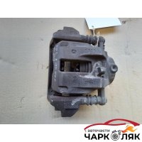 Спирачен апарат преден ляв Мерцедес А180 W169, снимка 1 - Части - 40682644