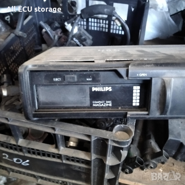 CD чейнджър , Peugeot 406 , Philips , снимка 1
