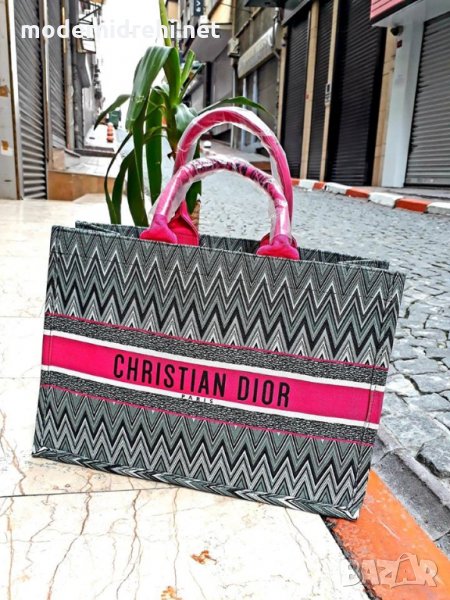 Дамска чанта Christian Dior код 19, снимка 1