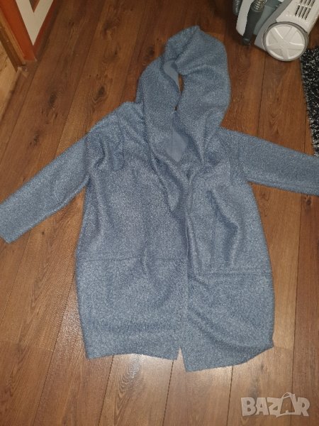 Палтенце за пролетта, снимка 1