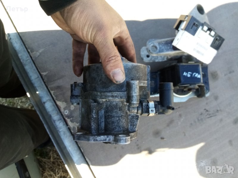 Вакум помпа Рено Меган, лагуна, сценик и др. , снимка 1