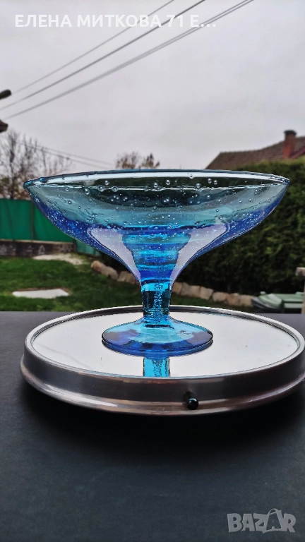Една прекрасна фруктиера на столче от цветно стъкло с "мехурчеста" структура, снимка 1
