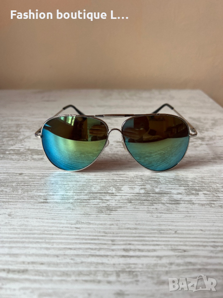 Зелени слънчеви очила със сребърни рамки 😎, снимка 1