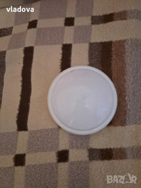 Нощна лампа с четири батерии, снимка 1