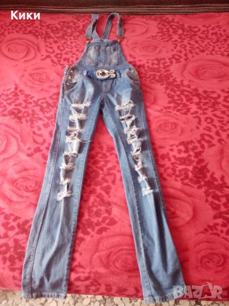 Гащеризон дънкен с дупки/накъсан ефект и камъни, снимка 1