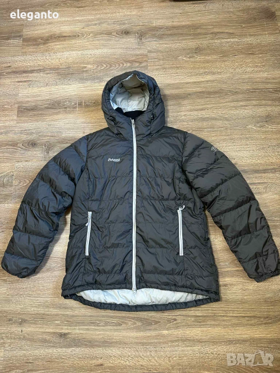 Висок клас мъжка зимна пухенка Bergans of Norway GALA 700cuin Down Winter Jacket , XL размер , снимка 1