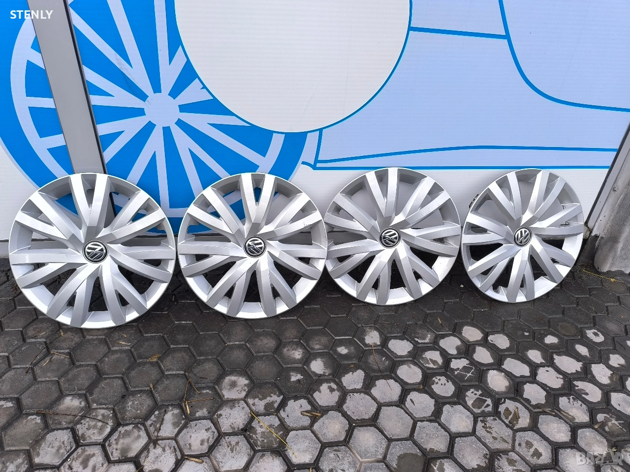 Оригинални тасове за Фолксваген Wv.16 цола , снимка 1