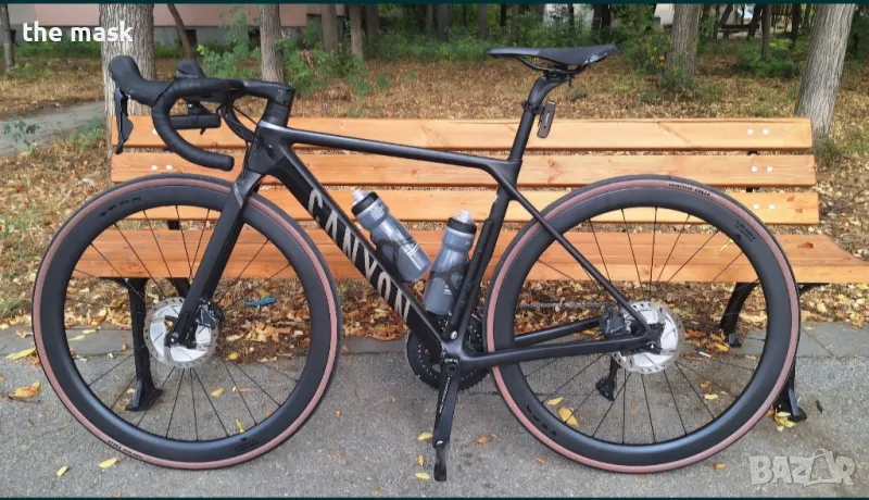 Карбонов шосеен велосипед Canyon Ultimate CF SL, снимка 1