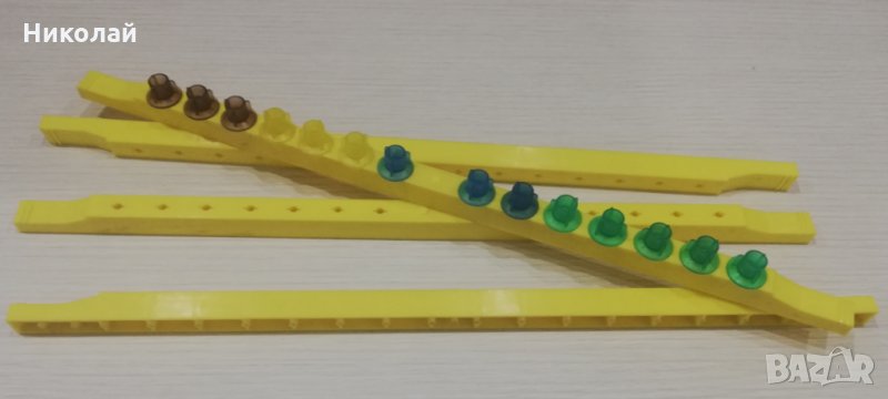 Пчелни майки - Линеен държач за маточни чашки , снимка 1