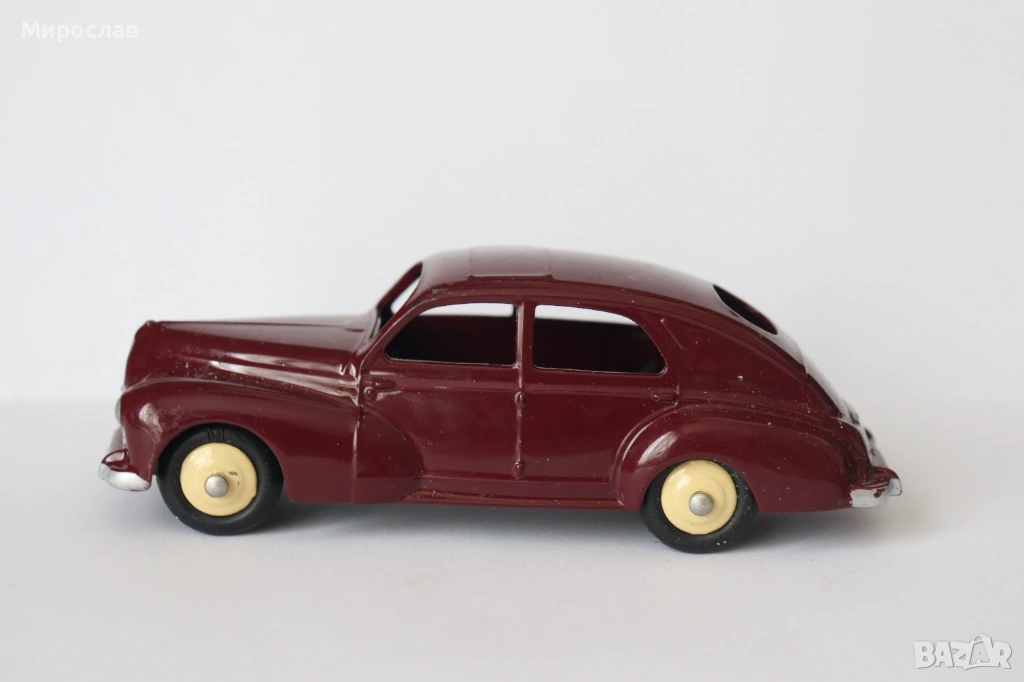DINKY TOYS PEUGEOT 203 МОДЕЛ КОЛИЧКА, снимка 1