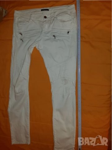 Бели летни дънки, оригинален модел на MOHITO, снимка 10 - Дънки - 27065859