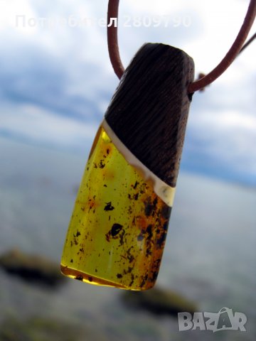 Ръчно изработена висулка от кехлибар, каква никой друг няма / Handmade amber pendant no one else has, снимка 6 - Колиета, медальони, синджири - 33341222