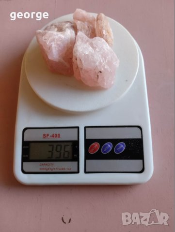 Розов кварц - необработен : произход Мозамбик - 396 грама