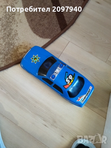 Радиоуправляема количка , снимка 3 - Коли, камиони, мотори, писти - 51782360