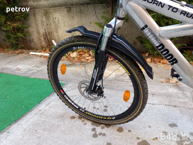 Алуминиев велосипед 26"нов внос с дискови спирачки., снимка 3 - Велосипеди - 34788818