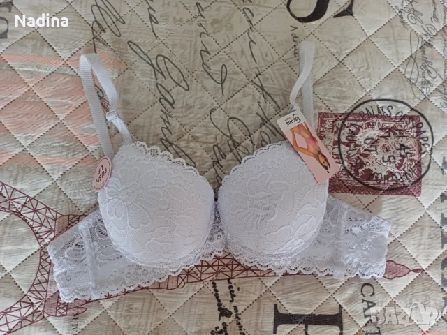 Сутиен бял, снимка 1