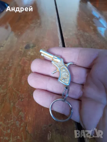 Стар ключодържател Пистолет #3, снимка 2 - Други ценни предмети - 48509789