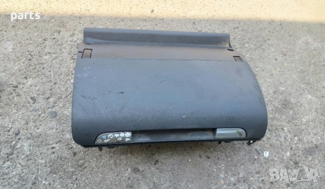 Жабка Ауди A3 8P - 8P2857035B N:1, снимка 3 - Части - 51186225