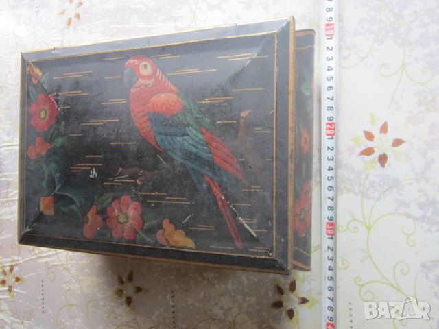 Литографска тенекиена ламаринена кутия за бижута 19 век , снимка 2 - Други - 33174686