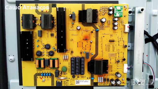 SHARP AQUOS LC-70UI7652E със счупена матрица , SHG7003B-173E , T.MS6586.U705 , RUNTK0334FV ZT, снимка 7 - Части и Платки - 33512754