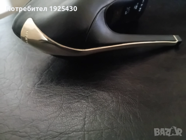 Боти Marciano GUESS , снимка 6 - Дамски боти - 52811581