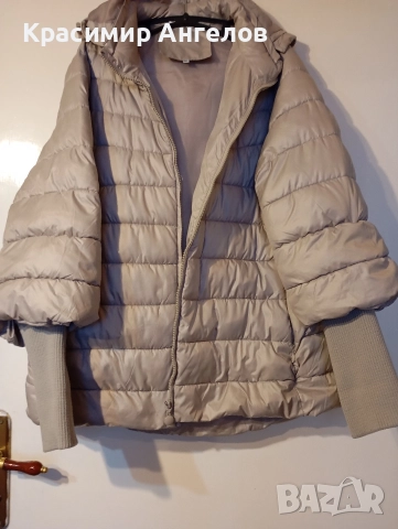 Дамско яке със сваляща се качулка и плетени ръкави размер 52 