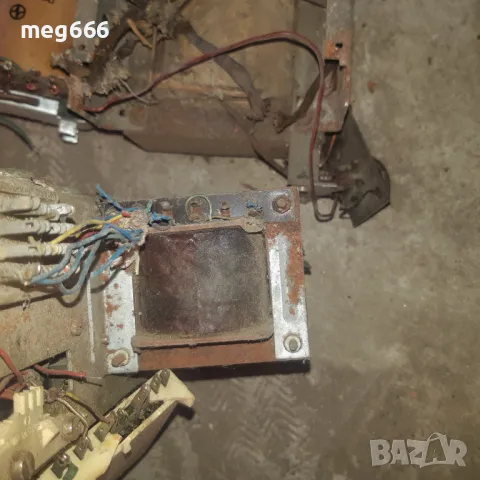 Кондензатори, снимка 4 - Друга електроника - 48643704