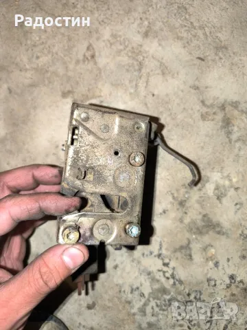 дясна брава за Ситроен Саксо , снимка 1