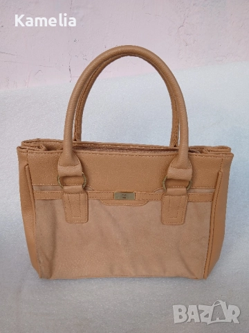 Бежова чанта