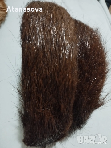 Продавам шапка от естествена кожа с яка, снимка 3 - Шапки - 52522003