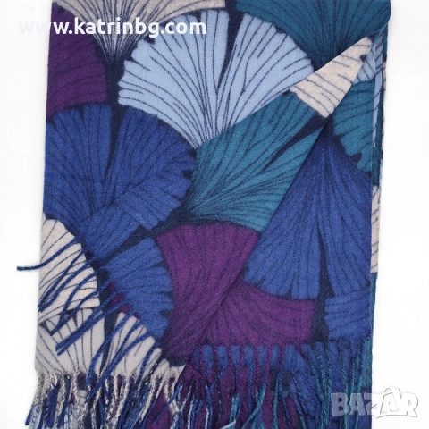 Шал и ръкавици в синя гама – луксозен подаръчен комплект за жена Код на продукта:DAK-0043, снимка 3 - Подаръци за жени - 52201425