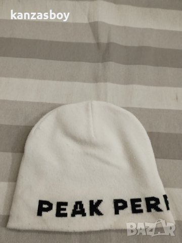 peak performance - страхотна зимна шапка , снимка 4 - Шапки - 43217198