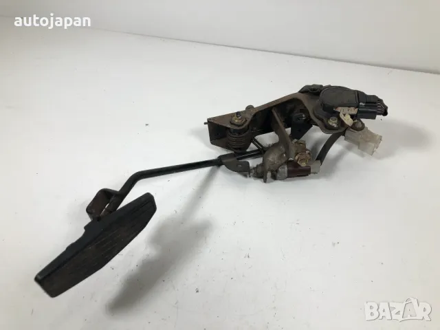 Педал газ потенциометър Mazda Premacy 2.0DITD 101кс 2003г