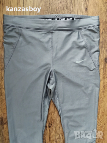 Nike - страхотен дамски клин р-р XL, снимка 5 - Клинове - 51910834