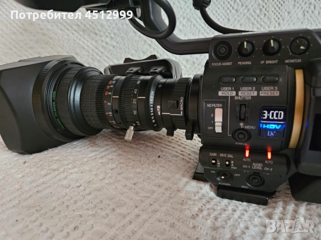 Видеокамера JVC GY-HD200 - HDV 720p MiniDV, снимка 4 - Камери - 52100267