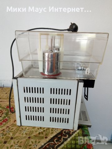 Италиански агрегат за изтудяване на сокове, снимка 2 - Обзавеждане за заведение - 37694249