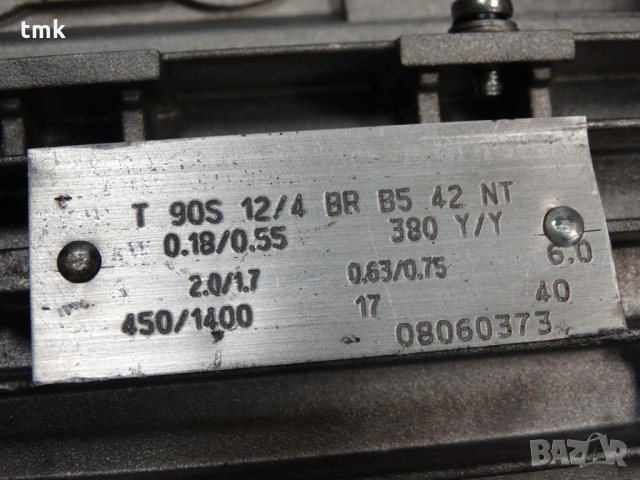 Електродвигател със спирачка T 90S 12/4 BR B5 42 NT, снимка 4 - Електродвигатели - 28024777