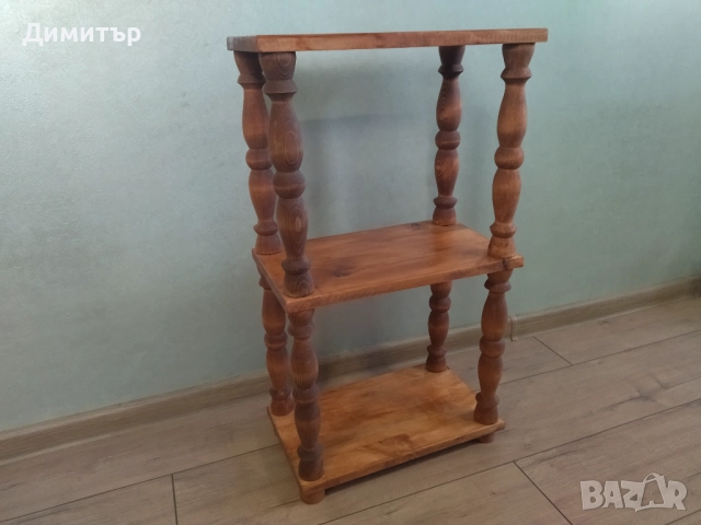 Етажерка със струговани орнаменти !!!, снимка 3 - Етажерки - 52827200