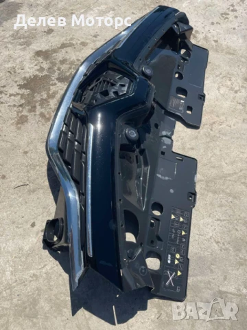 Предна маска решетка 620902271R за Renault Captur 1.5 DCI, 5sp, 90ph.,engine K9KE628, R2R01, 2018г., снимка 2 - Части - 50934913