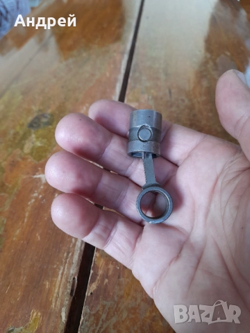 Двигателно Бутало сувенир, снимка 3 - Други ценни предмети - 52029062