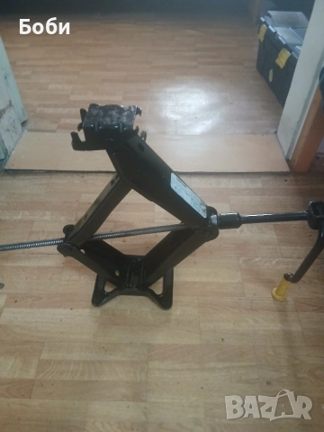 Авариен крик Додж гранд карнавал оем , снимка 10 - Аксесоари и консумативи - 52591642