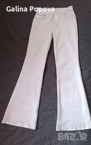 Дамски дънки с камъни