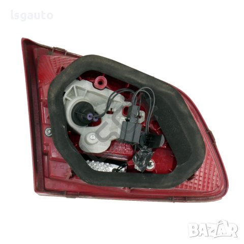 Десен вътрешен стоп Volkswagen Passat (B7) 2010-2014 ID: 123641, снимка 2 - Части - 44894109